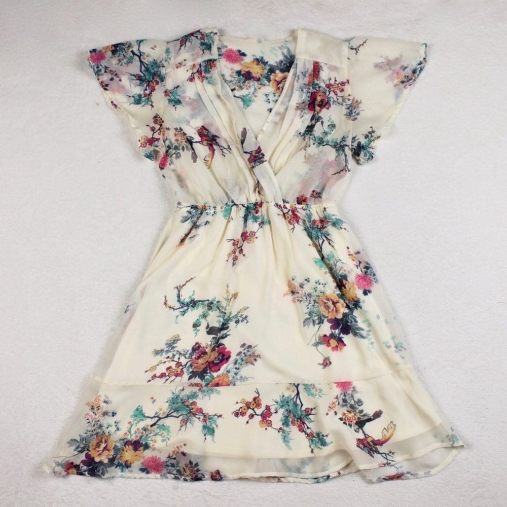 Chic Pink and Cream Floral Mini Dress